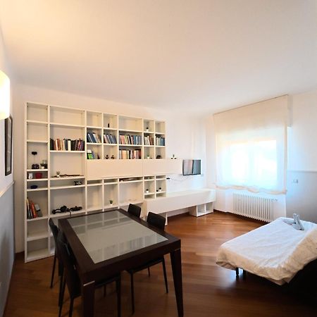 Almacasa A Modern Homeholiday La Spezia Exterior photo